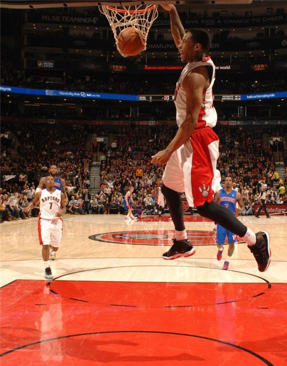 3个篮板和 3个篮板和