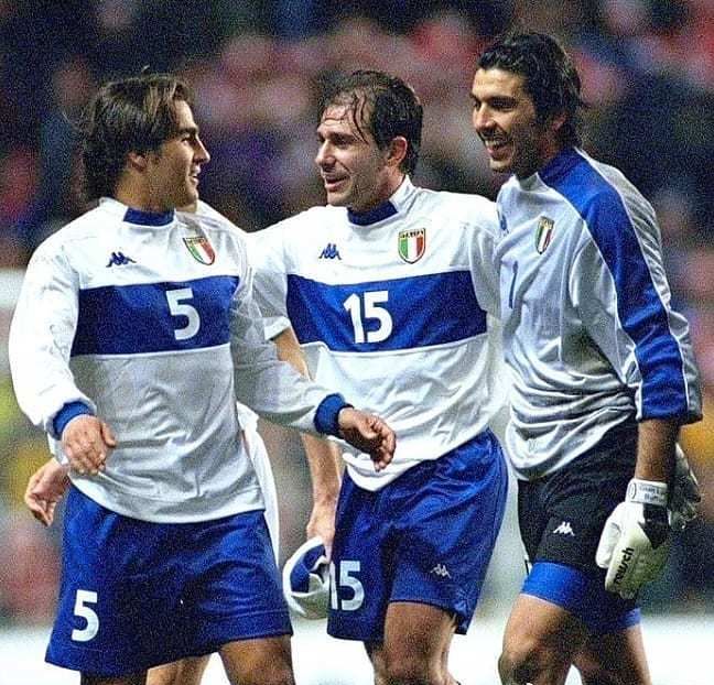 通过体育的 通过体育的